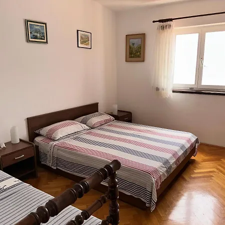 Luxury By The Sea On The Stone Διαμέρισμα Seget Vranjica